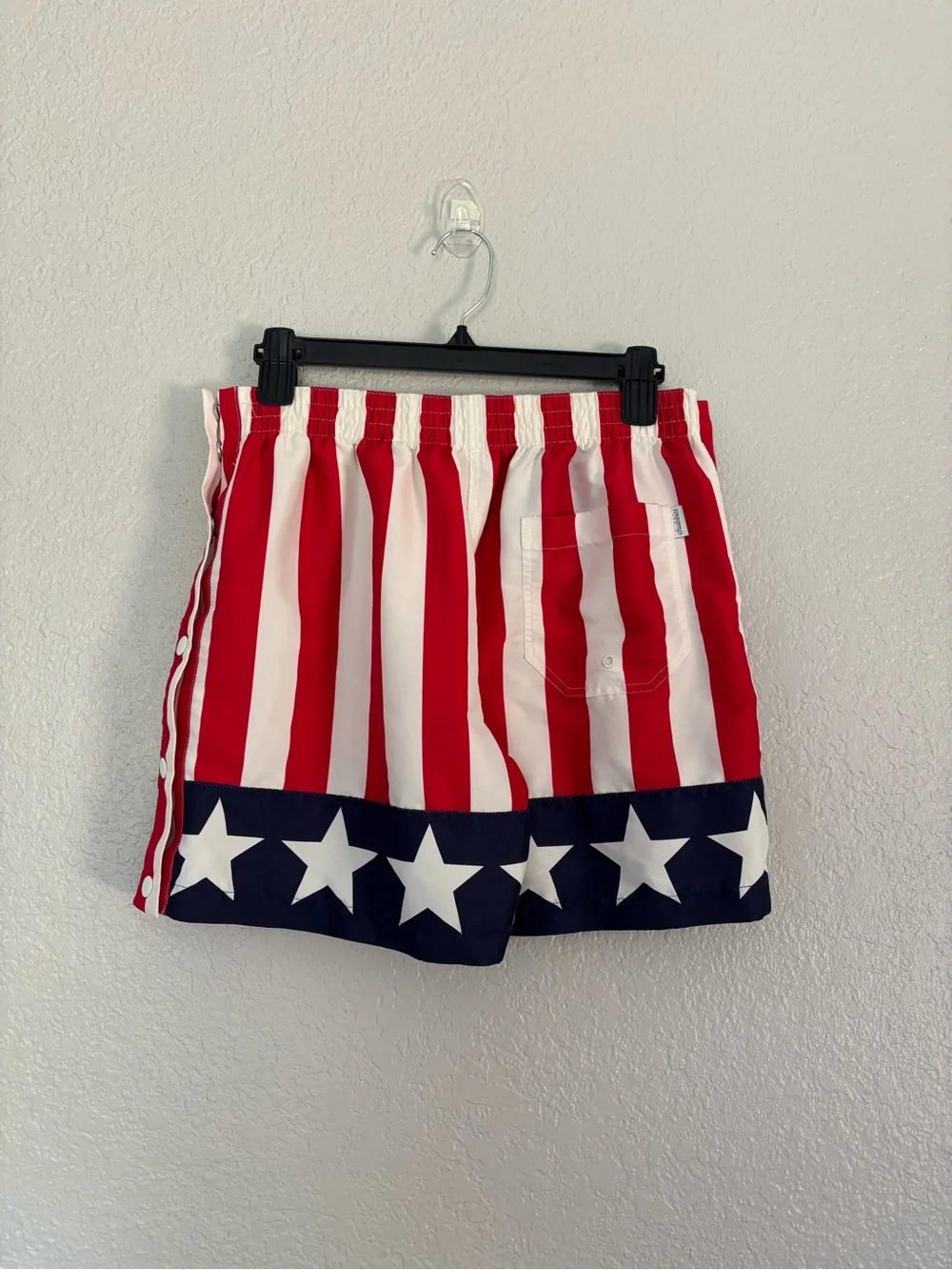 chubbies bold red